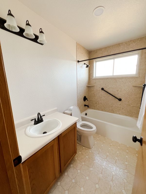 Bathroom Makeover Service in Ortonville, MI